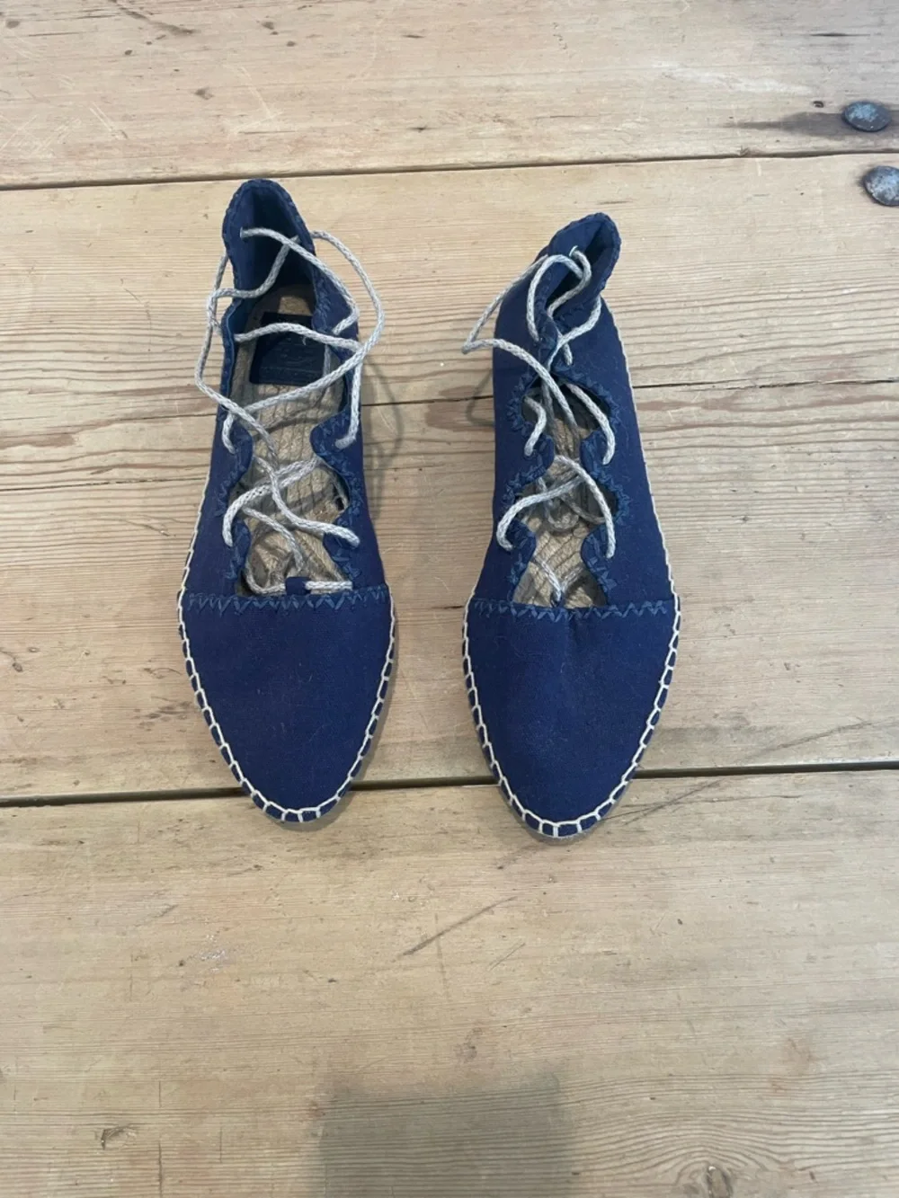 Tory Burch Lace-Up Navy Espadrille Flats 7.5 NWOB